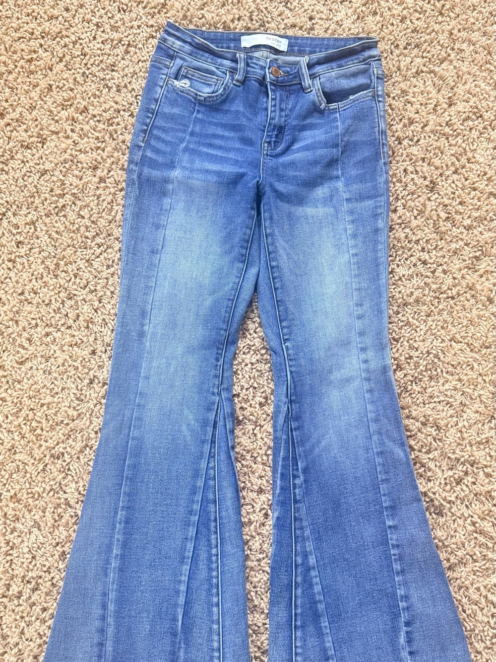 Bridge by GLY High Rise Flare Jeans Raw Hem Center Seam Size 27
